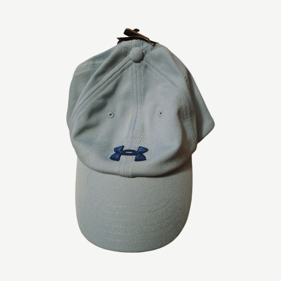 Under Armour Women's adjustable  "Blitzing " NWT - Picture 3 of 3